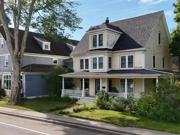 3 & 9 Prince St, Lawrencetown, NS B0S 1M0