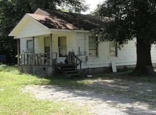 1501 Bradley St, Kennett, MO 63857