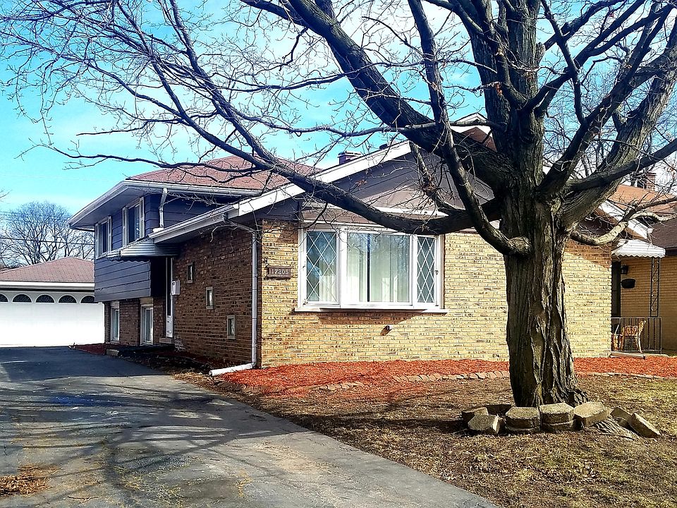 1st image of 17205 Forestway Dr