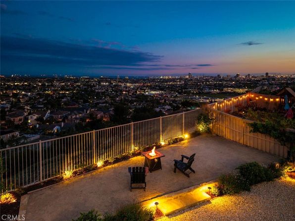 2212 Sea Ridge Dr, Signal Hill, CA 90755