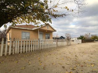 501 1/2 Jackson St, Taft, CA 93268