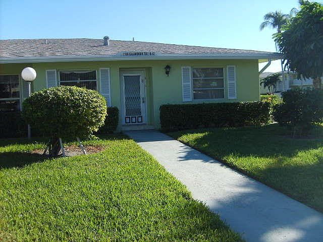 FRONT OF CORNER VILLA