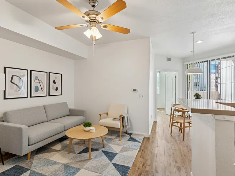 1701 E Colter St #182 — Photo 2
