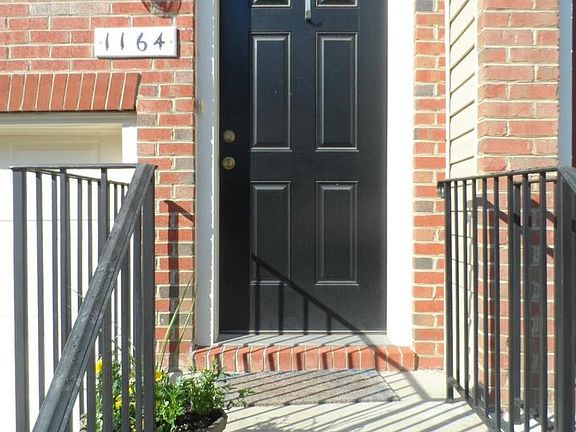 Exterior (Front)