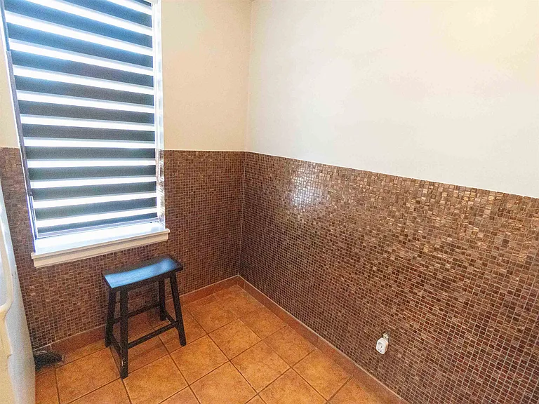 3315 Pleasant Ave #114 — Photo 7