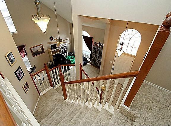 5th image of 2001 Brookville Ln