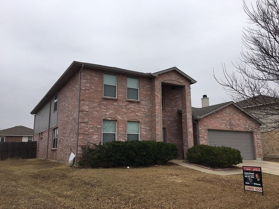 2nd image of 3211 Friesian Ct