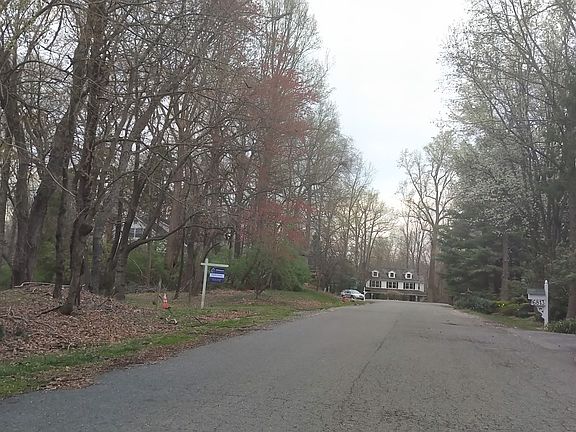 4th image of 6817 Jeremiah Ct