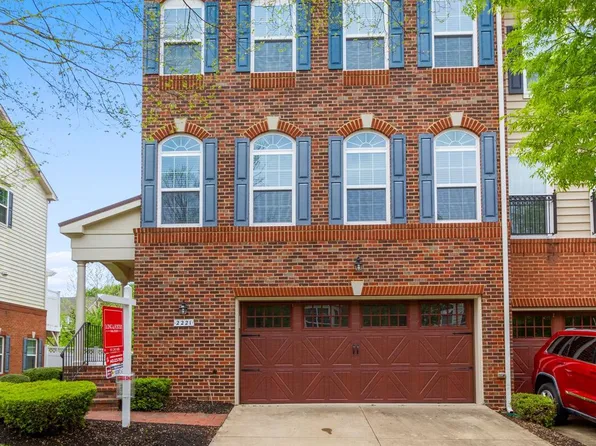 2221 Congresbury Pl, Upper Marlboro, MD 20774