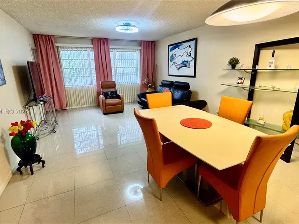 410 SE 2nd St APT 219, Hallandale, FL 33009