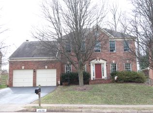 46381 Esterbrook Cir, Sterling, VA 20165