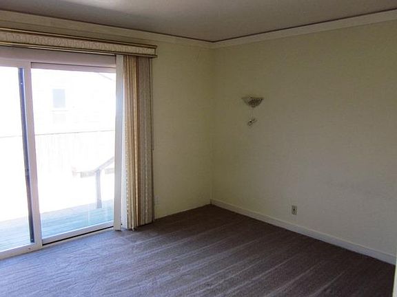 5th image of 242 Monterey Dunes Way