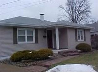 1384 Meadowbrook Ave SE, Warren, OH