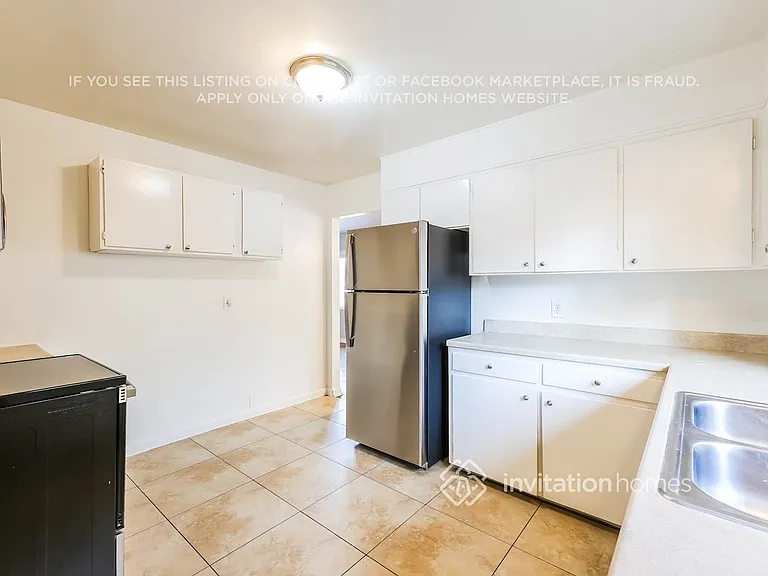 2040 Ironton St — Photo 8