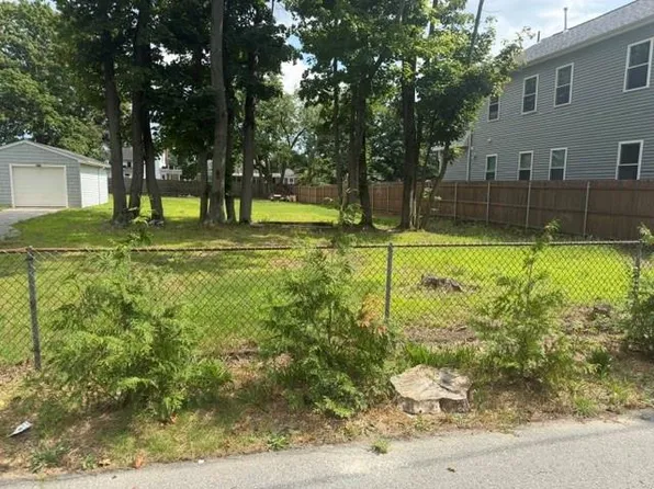 0 Blake St, Warwick, RI 02889
