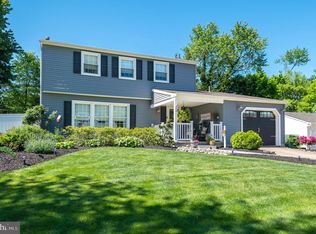 34 Madison Dr, Laurel Springs, NJ 08021
