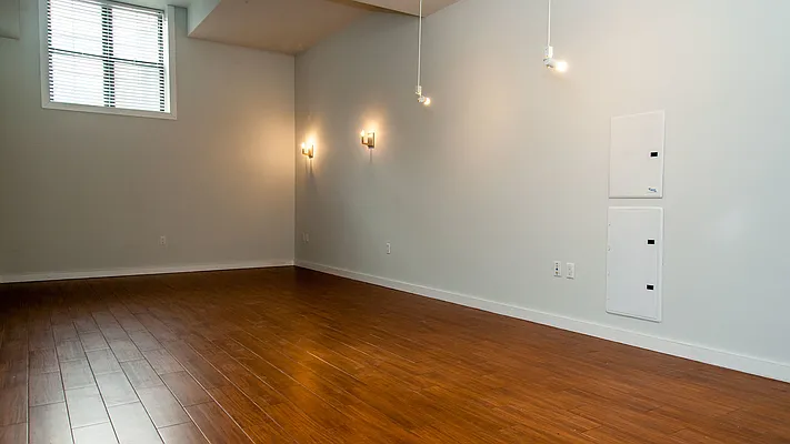 Rented by Nooklyn NYC LLC | media 28