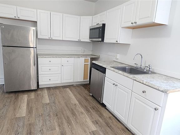 5th image of 1715 1/2 Jancey St