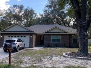 202 Mary Ln, Crestview, FL 32536