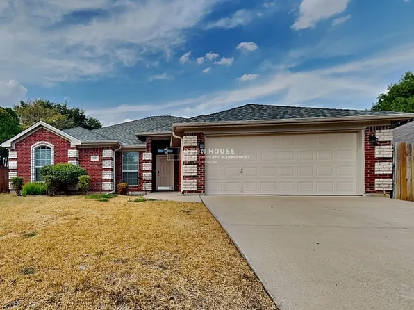 5825 Imes Ln, Fort Worth, TX 76179