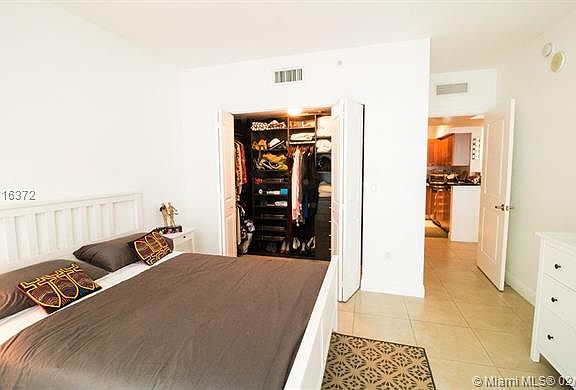 3rd image of 186 SE 12th Ter APT 1006