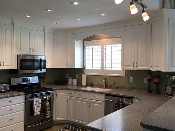 5th image of 1454 W Jordan Hills Dr