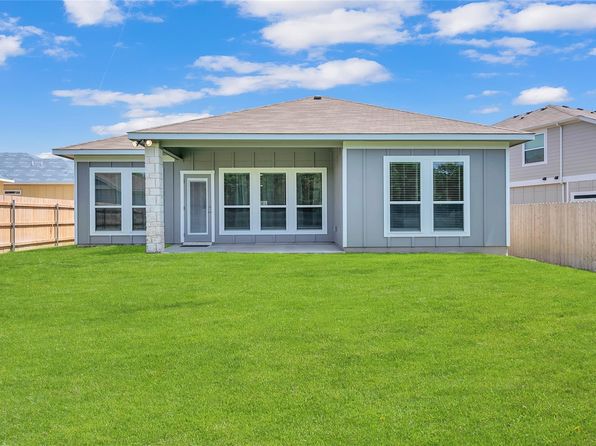 425 Oxford Ln, Troy, TX 76579