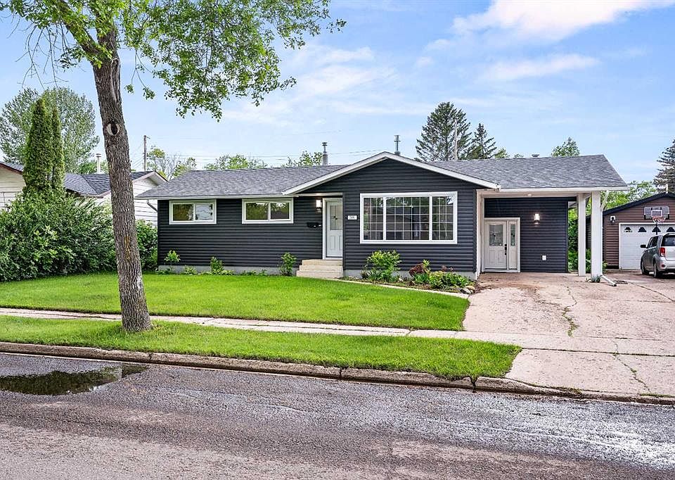 1st image of 38 E Alberta Cres