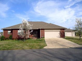 135 Deer View Cir, Hot Springs, AR 71913