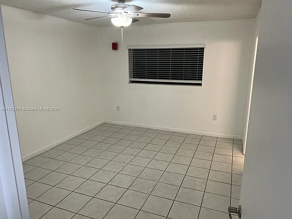 2nd image of 5420 W 21st Ct APT 413