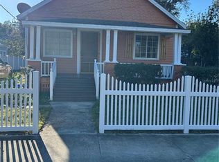 202 S Myrtle Ave, New Smyrna Beach, FL 32168