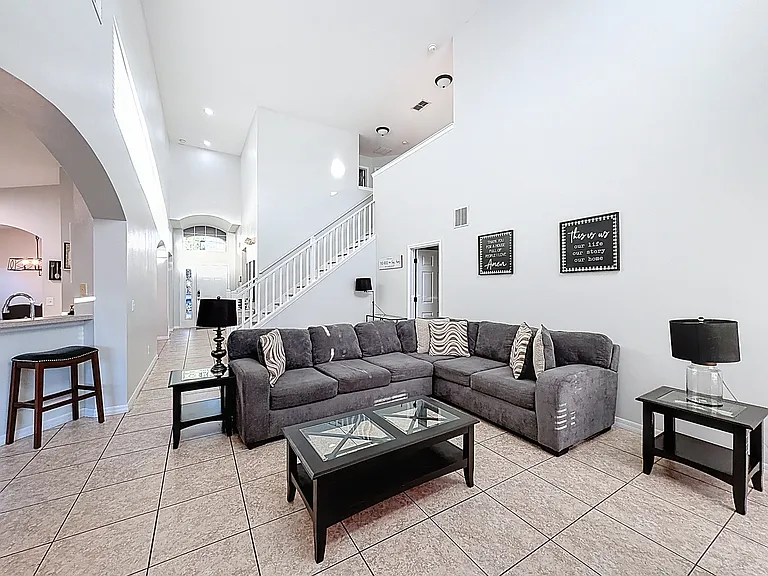 217 Sevilla Ave — Photo 7