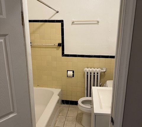4th image of 2839 Minnesota Ave SE APT 1