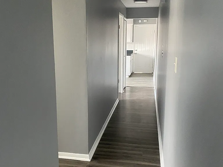 74 Yates Ave #3S — Photo 7