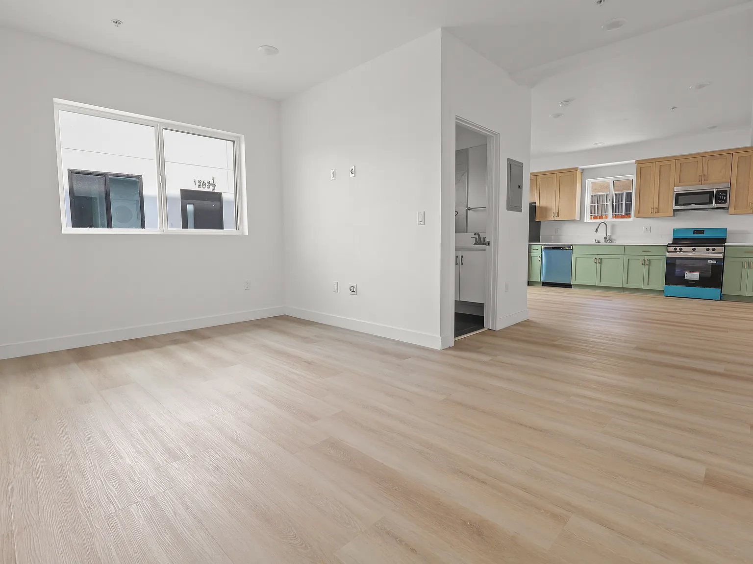 1 bed, 600 sqft, $1,925 — Photo 2