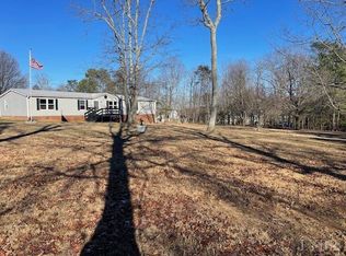 124 Lemon Ridge Ln, Appomattox, VA 24522