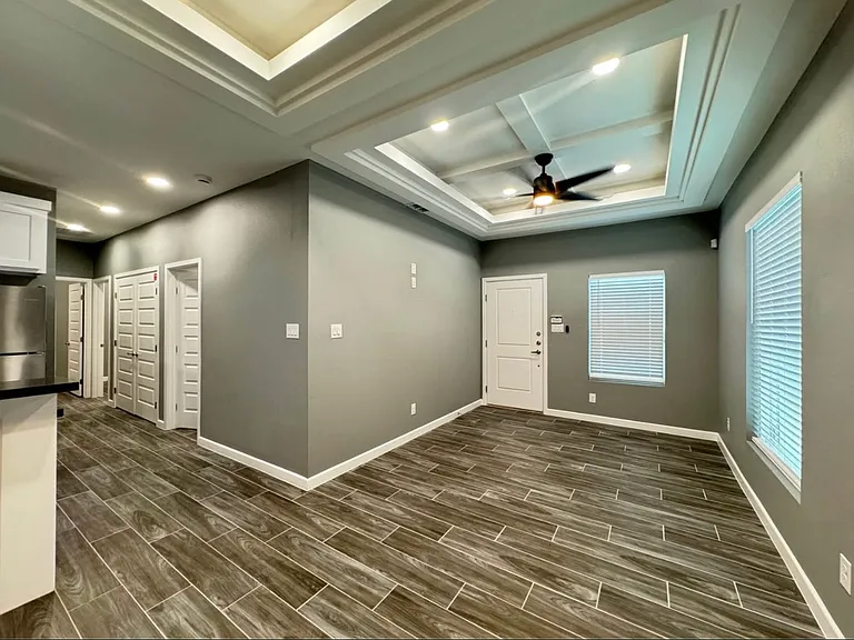 104 Lauryn Dr #2 — Photo 5