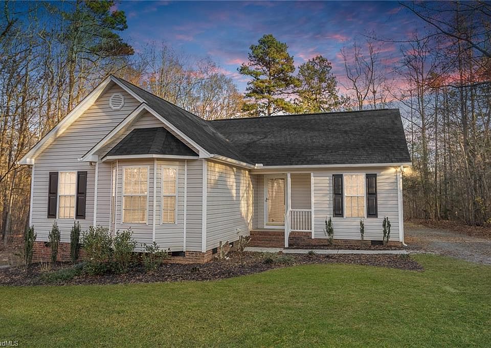1st image of 8536 Black Walnut Ct