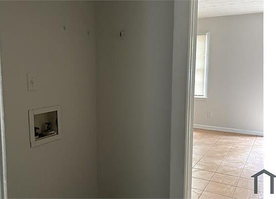 5th image of 5510 Estates Ct #5510