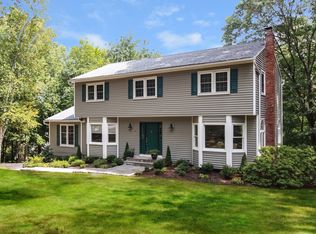 31 Woodcrest Dr, Armonk, NY 10504