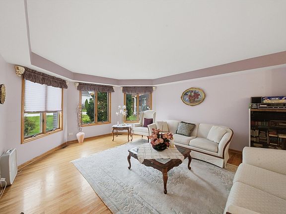5th image of 9727 S Meryton Ct