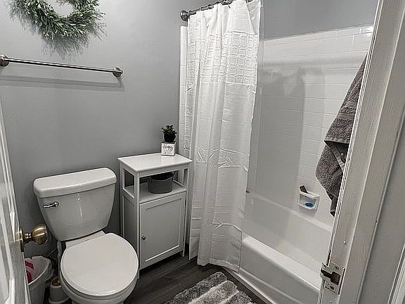 Upstairs Bathroom