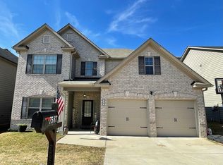 7567 Crawford Ct, Fairburn, GA 30213