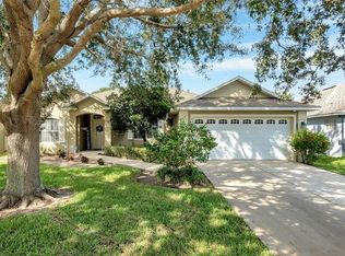 745 Lake Douglas Dr, Groveland, FL 34736