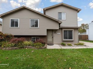 7817 Ramblewood St, Ypsilanti, MI