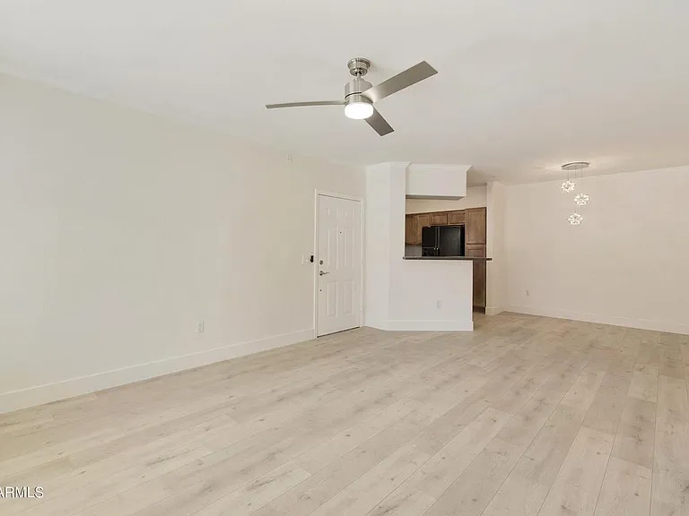 15095 N Thompson Peak Pkwy #1002 — Photo 8