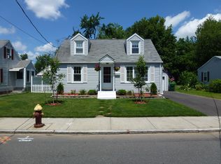 792 McKinstry Ave, Chicopee, MA 01020