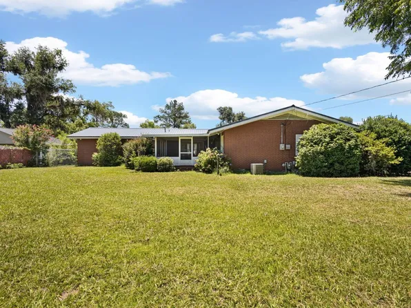 319 SE Bunker St, Madison, FL 32340