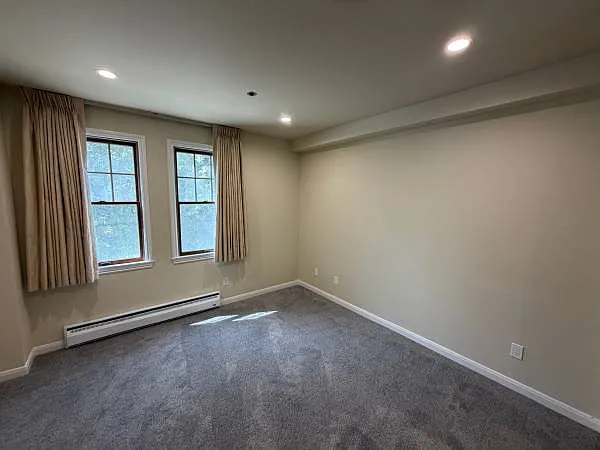 512 Walnut St. — Photo 4
