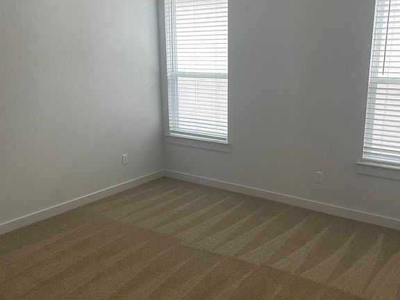 3rd image of 1228 Westborough Ln